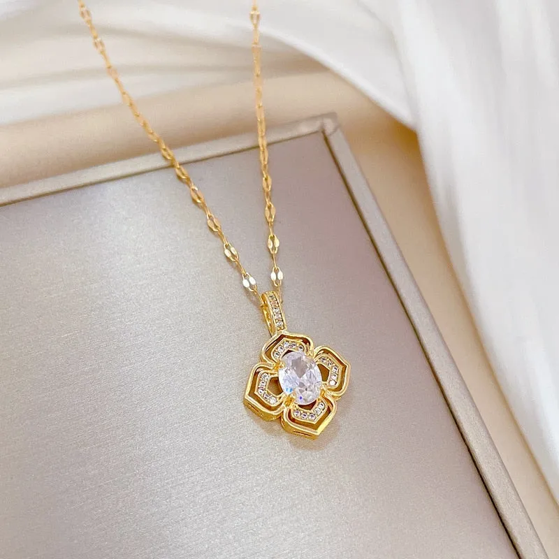 316L Stainless Steel Gold Plated Elegant Charm Crystal Flower Pendant Necklace