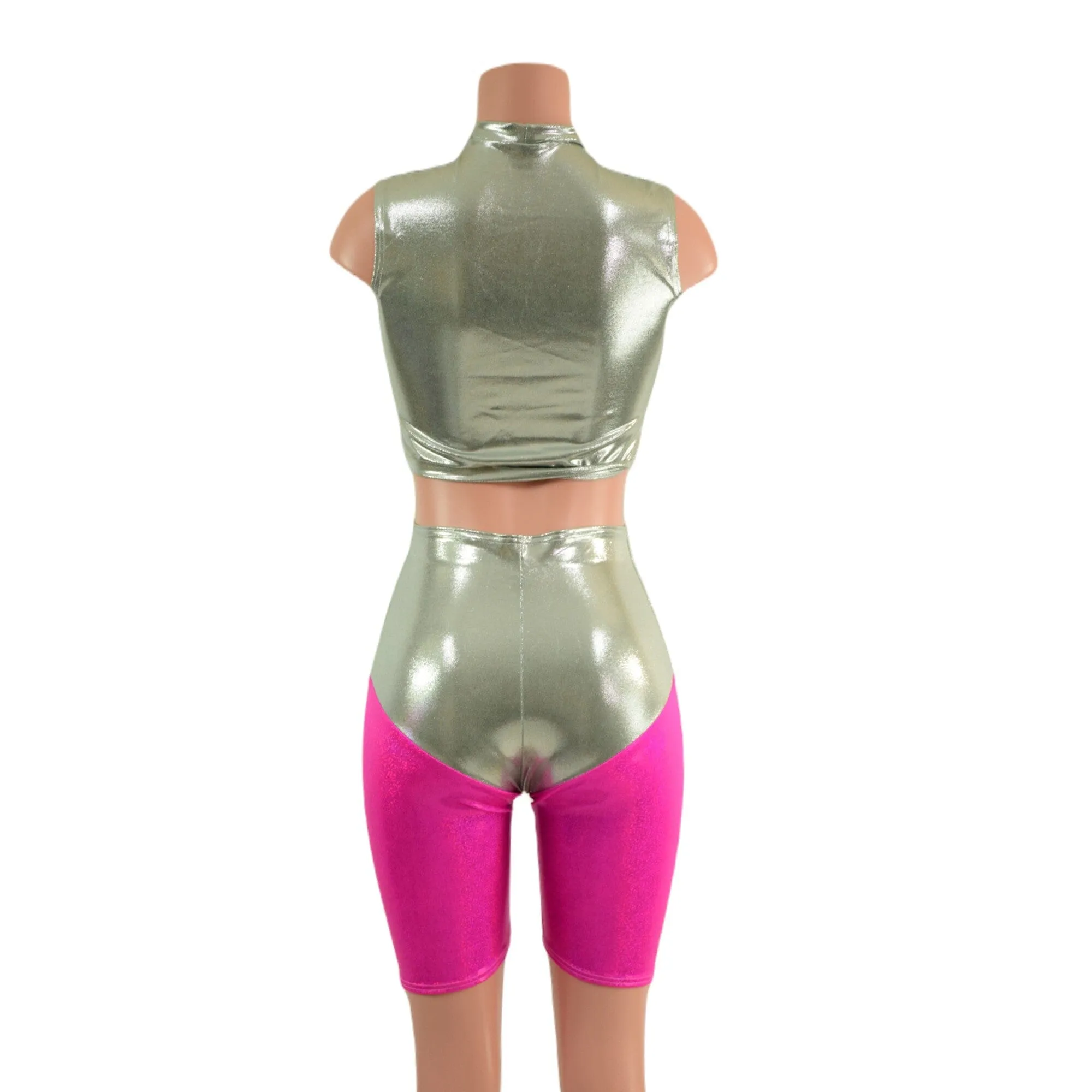 Fonda Shorts and Inset Mesh Keyhole Crop in Platinum Metallic