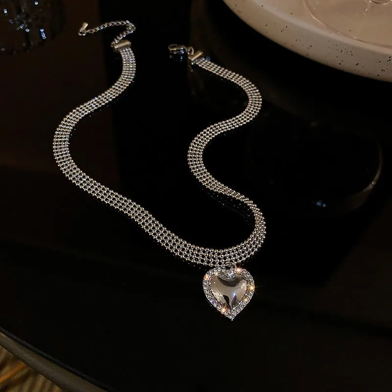 Korean Style Geometric Chokers Necklaces for Women Silver Color Heart Pendant Necklaces