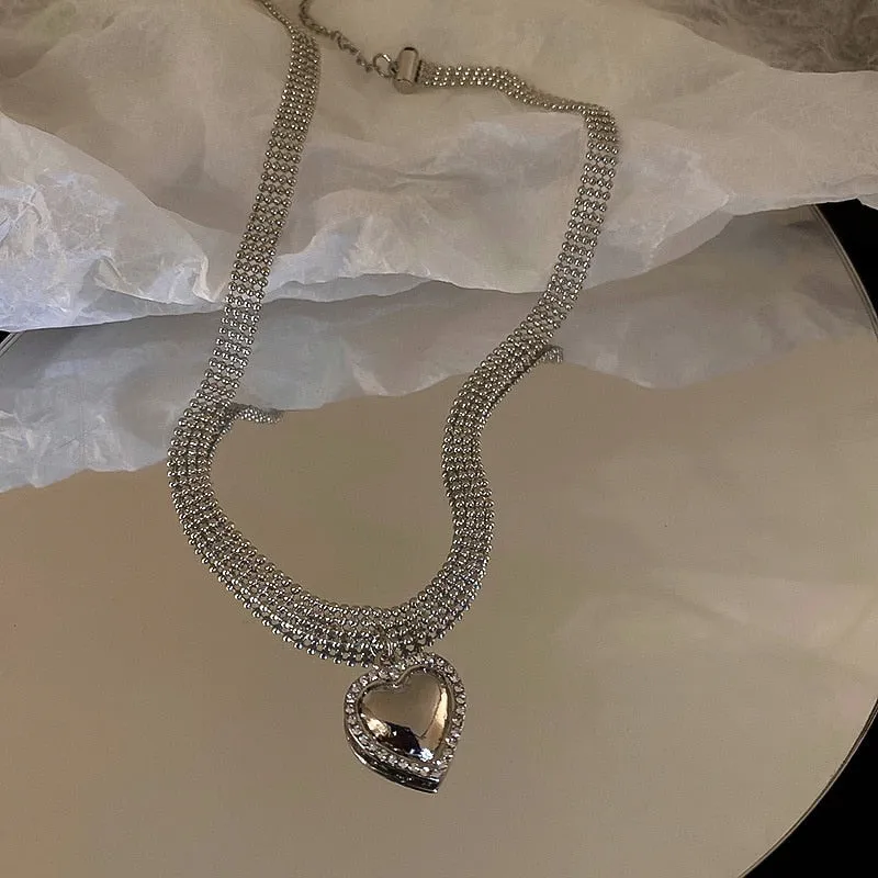 Korean Style Geometric Chokers Necklaces for Women Silver Color Heart Pendant Necklaces