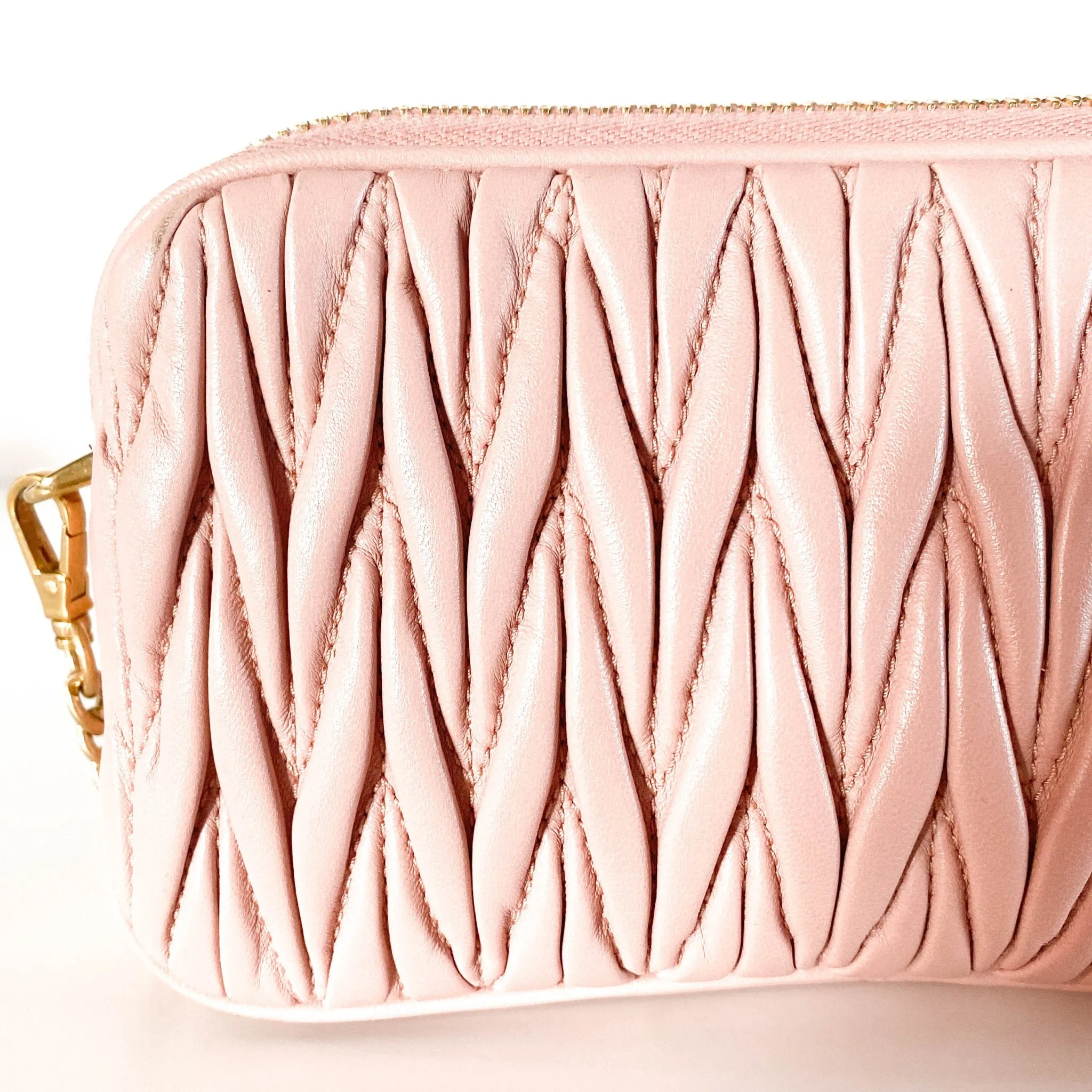 Matelassé Leather Crossbody bag