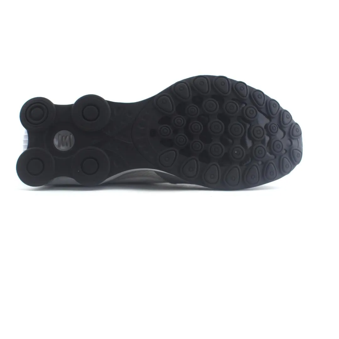 NIKE SHOX COOL  LOW