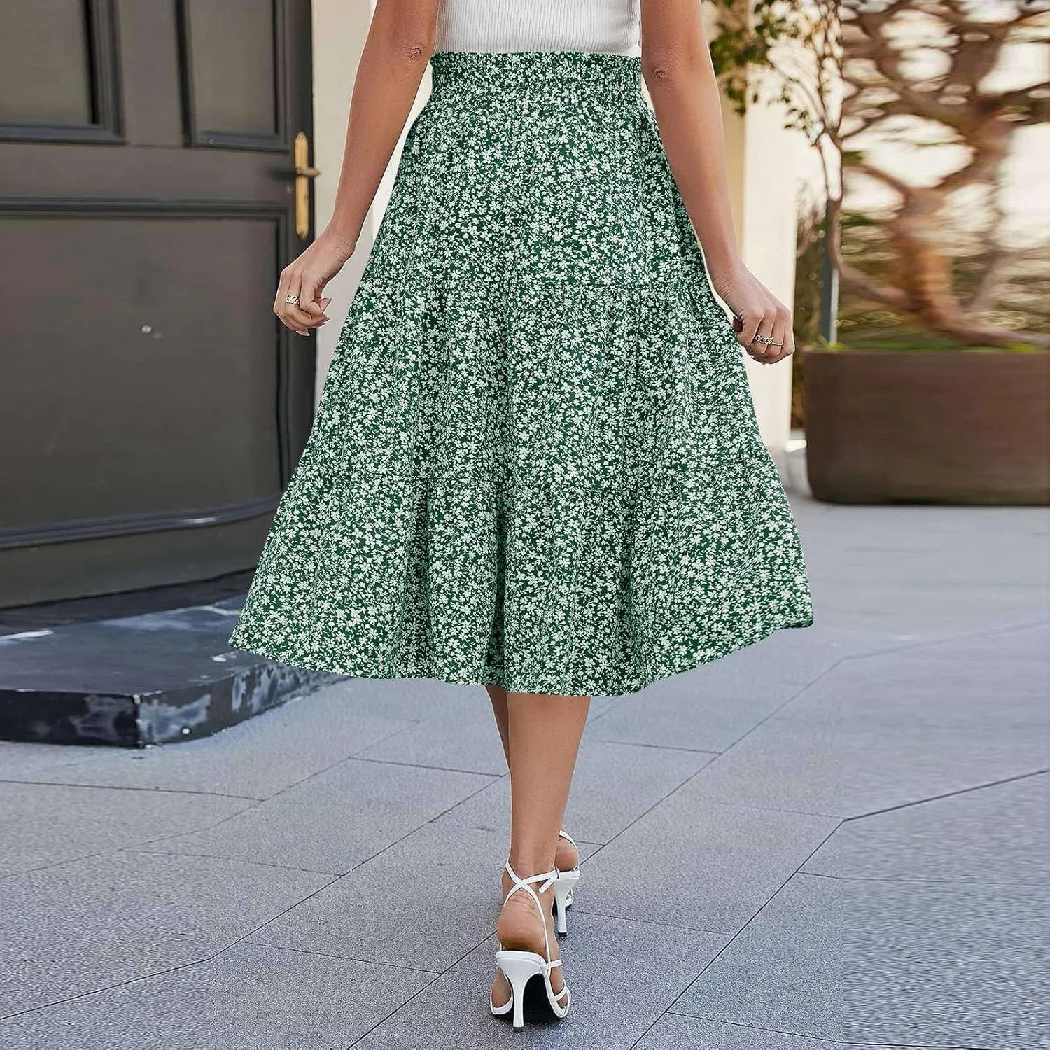 Women's Summer Boho Floral Print Long Skirt A-Line Flowy Ruffle Tiered Elastic High Waisted Beach Vacation Maxi Skirt