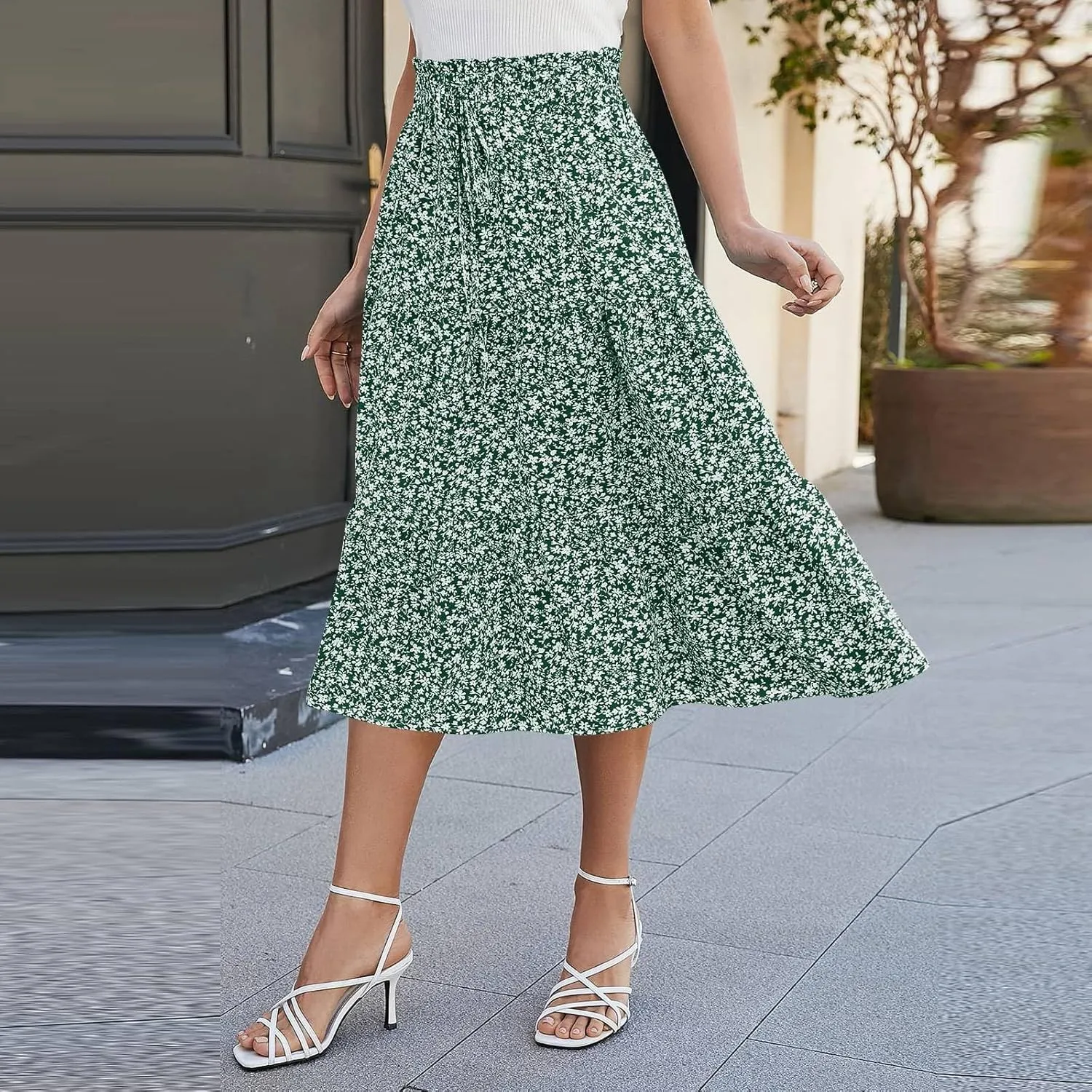 Women's Summer Boho Floral Print Long Skirt A-Line Flowy Ruffle Tiered Elastic High Waisted Beach Vacation Maxi Skirt